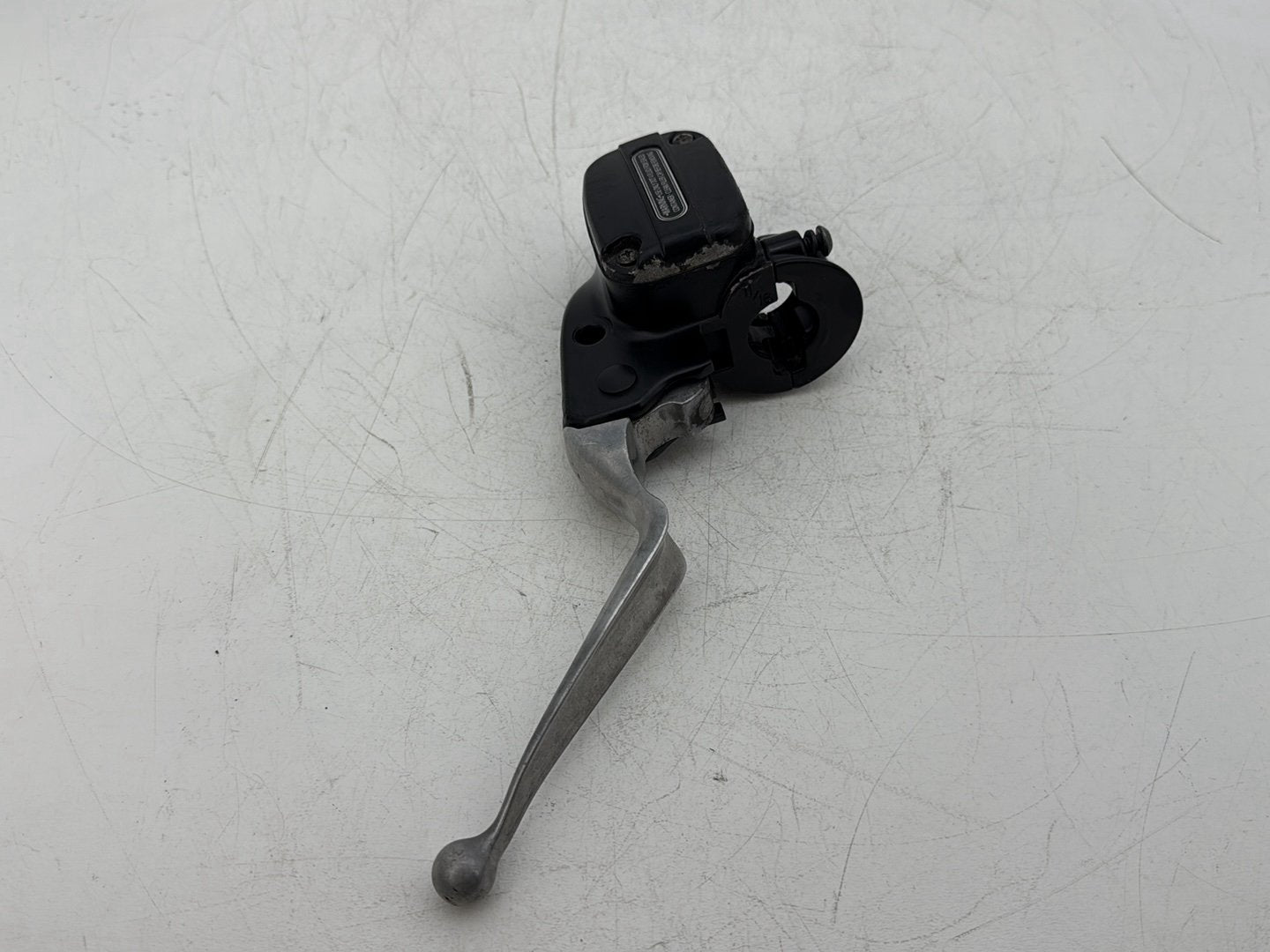 14 Harley Street Glide Touring OEM Front Left Hand Clutch Lever Master Cylinder