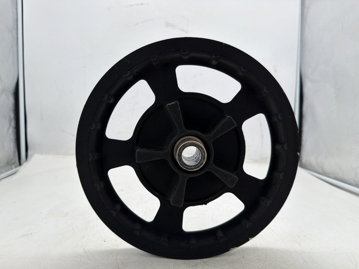 2012 Harley Street Glide Touring FLHX OEM Rear Driver Pulley Sprocket 68T 1"