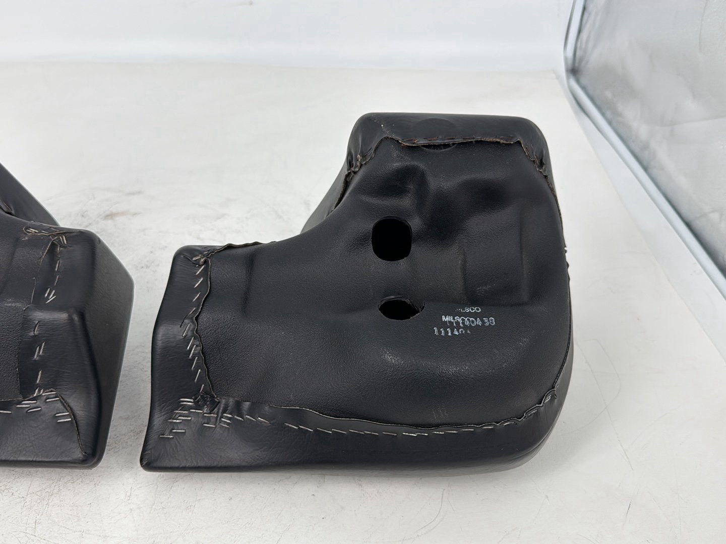 1999 - 2006 Harley-Davidson Touring Electra Glide Classic Storage Media Compartment Glove Box 58683-89B