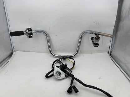 2011 Harley Road King Touring Classic Handlebars Left Right Switches Controls