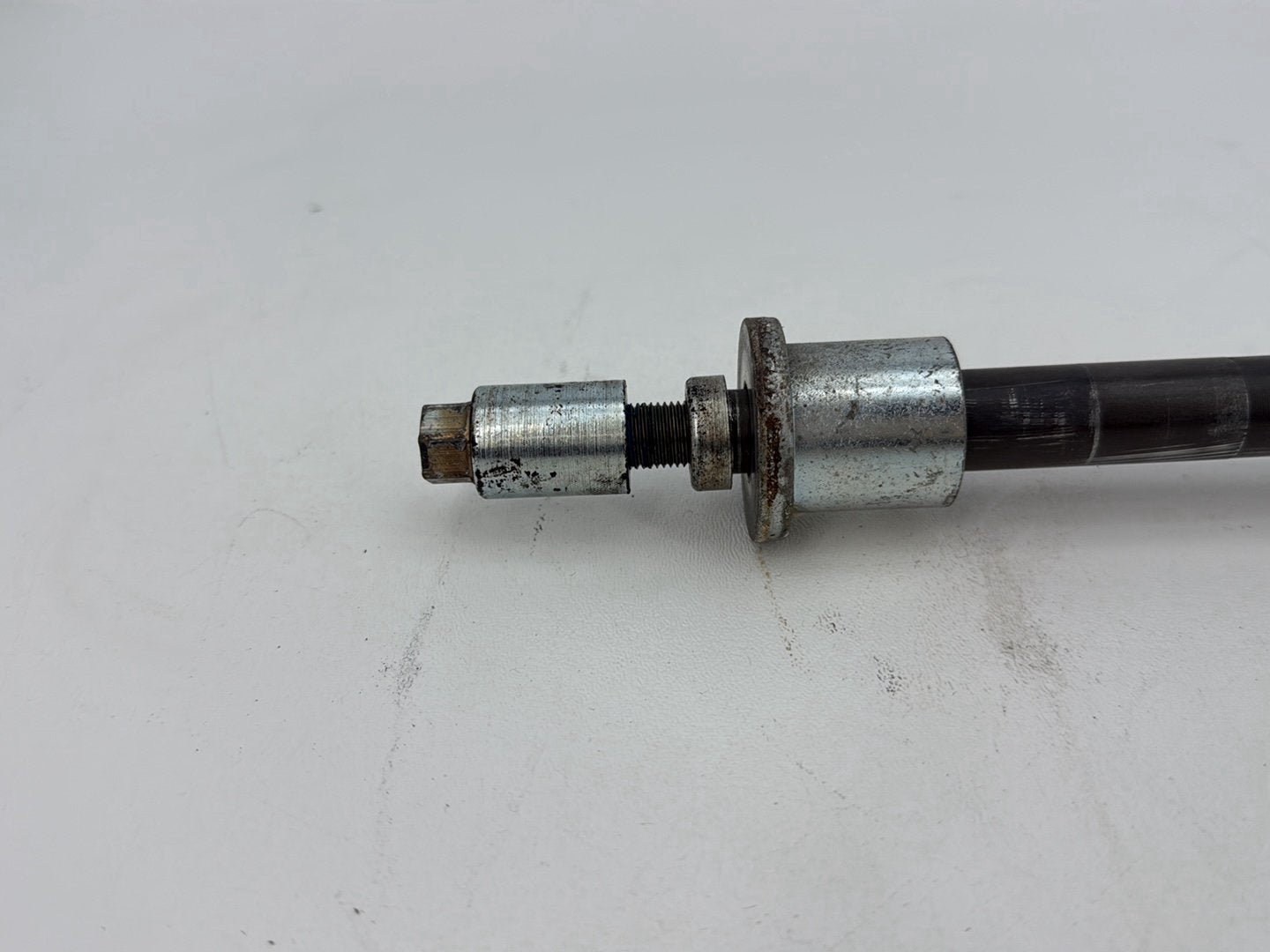 2007 - 2011 Harley-Davidson Touring Street Glide Rear Fork Swingarm Pivot Bolt Shaft 47505-02