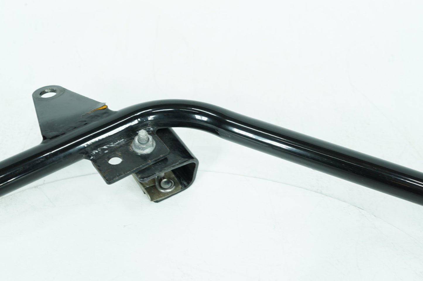 1999 - 2006 Harley-Davidson Softail Deluxe Rear Left Right Saddlebag Guard Rails Bar 49207-09A