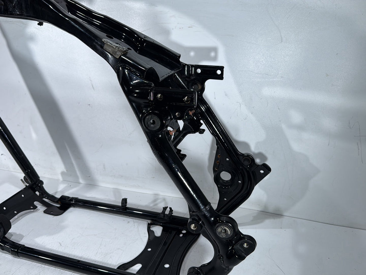 10 Harley Street Glide Touring FLHX OEM Body Main Frame Chassis 47900-10BHP SLVG