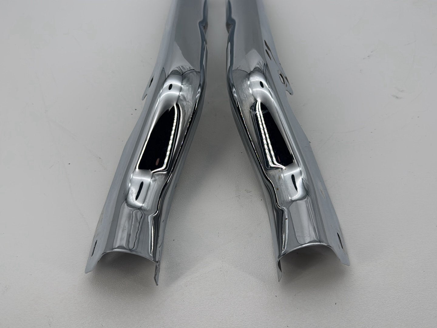 1999 - 2006 Harley-Davidson Touring Electra Glide Classic Rear Left Right Fender Struts Bracket 47502-97