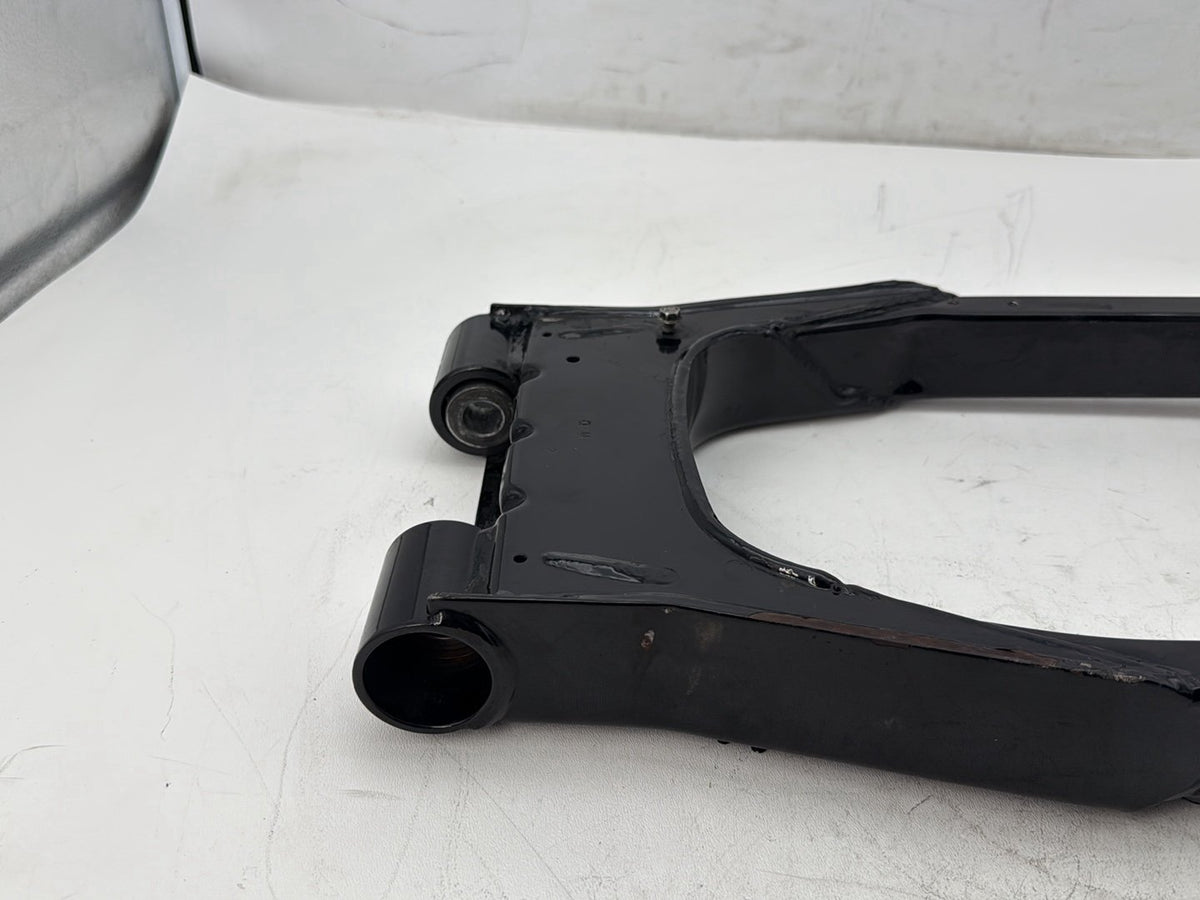 2007 Harley Touring FLHTP Electra Glide Police OEM Rear Fork Swingarm Swing Arm