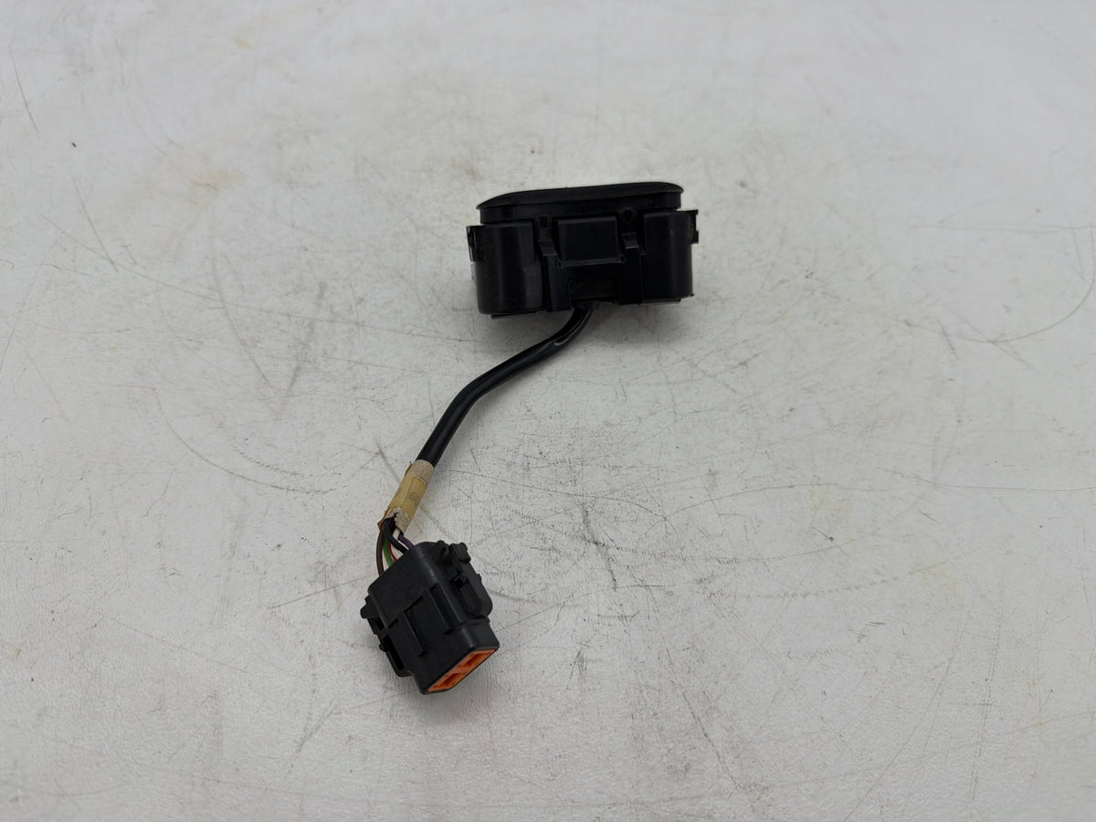 2006 Harley Softail Deuce FXSTDI OEM Dash Indicator Lamp Wire Plug In