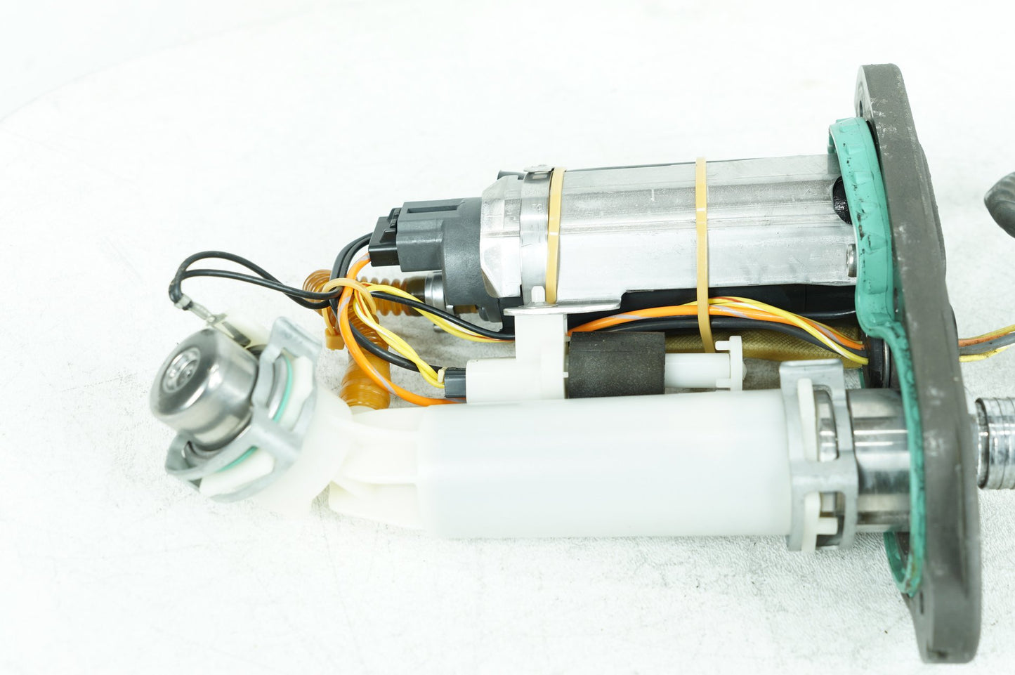 2004 - 2022 Harley-Davidson Sportster Iron 883 Gas Gasoline Fuel Petrol Pump Sending 75268-07F