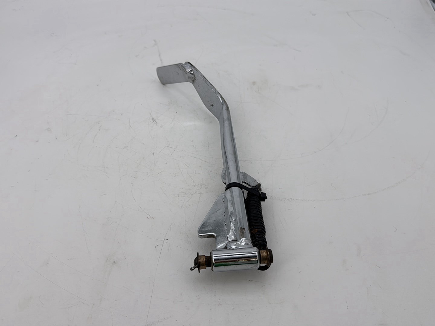 2009 Harley Sportster XL1200C 1200 Custom OEM Left Side Jiffy Kick Stand & Spring