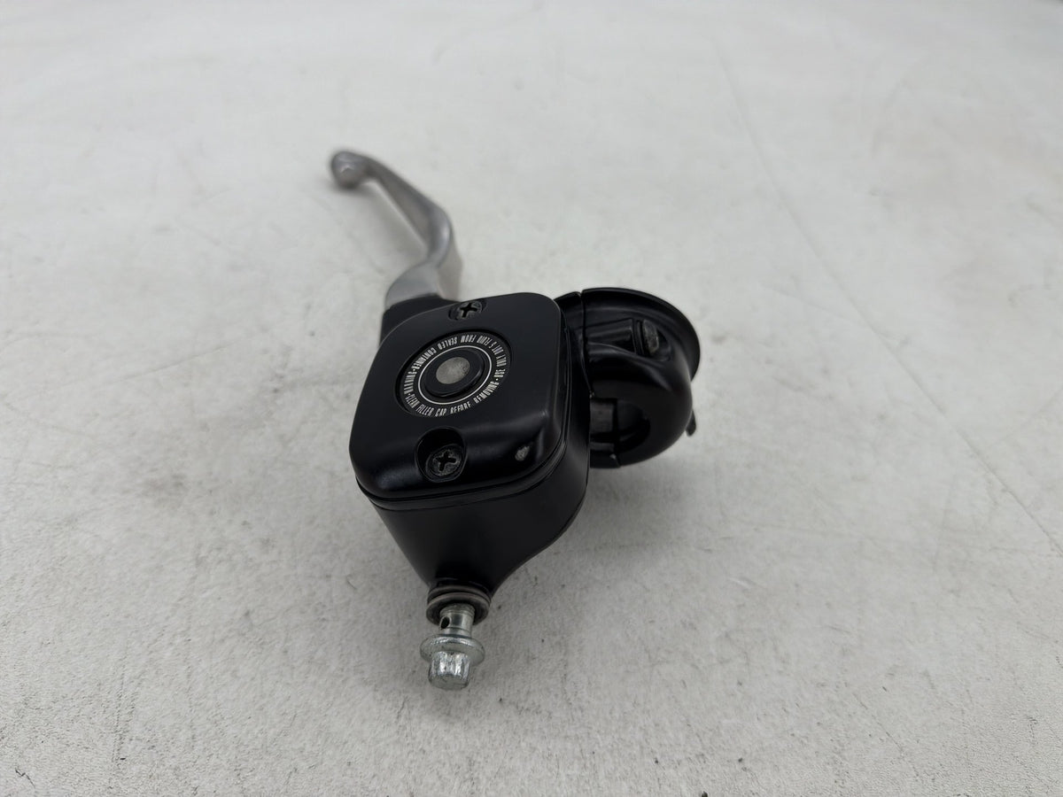 1998 Harley Electra Touring Ultra OEM Front Right Brake Lever Master Cylinder