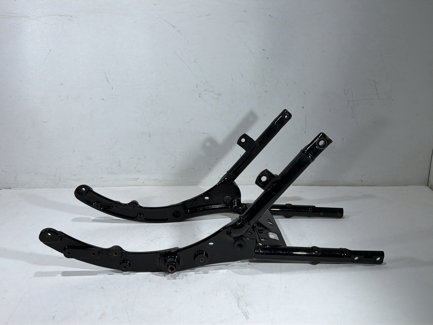 2009 Harley Street Glide Touring FLHX OEM Rear Sub Frame Subframe Tail Rail