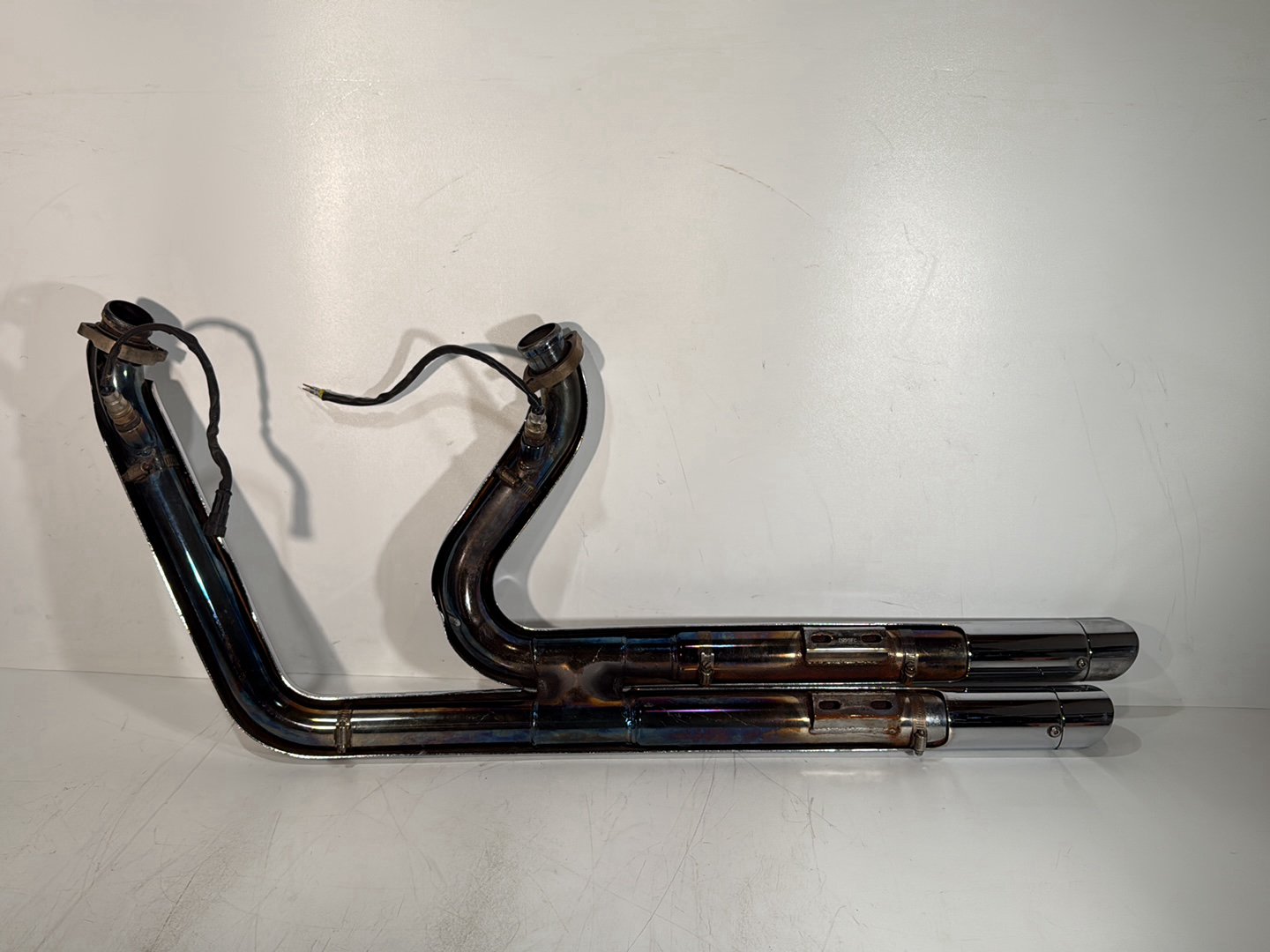 2007 - 2017 Harley-Davidson Dyna Super Glide Custom Exhaust Header Pipes Vance & Hines 65631-06