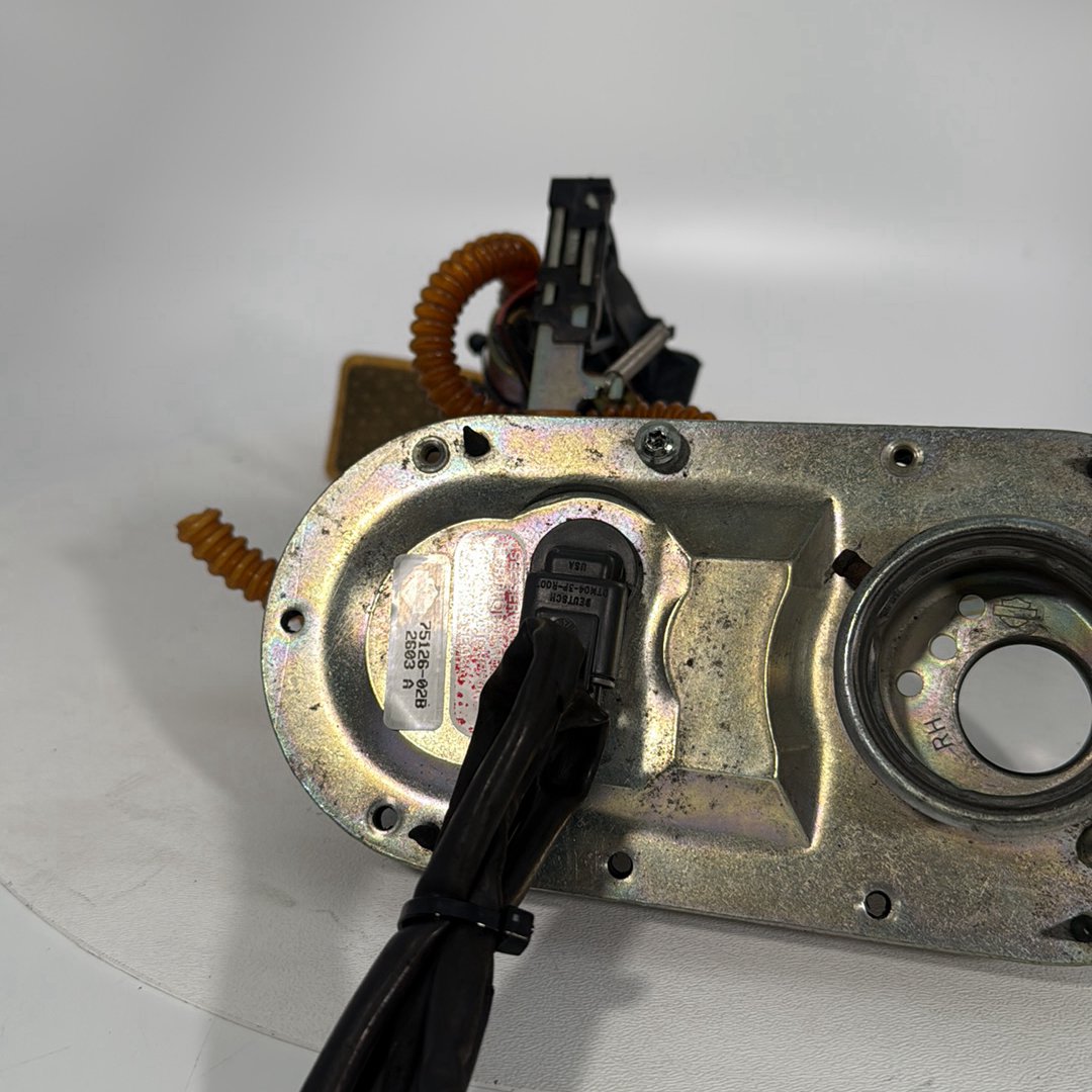 1999 - 2006 Harley-Davidson Touring Electra Glide Classic Gas Gasoline Fuel Petrol Pump Sending 62897-01B