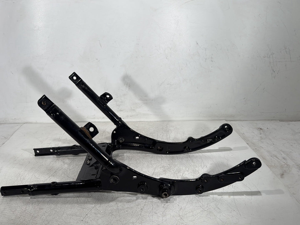 2013 Harley Electra Glide Touring CVO Rear Back Sub Frame Rail Bar 48079-09BHP