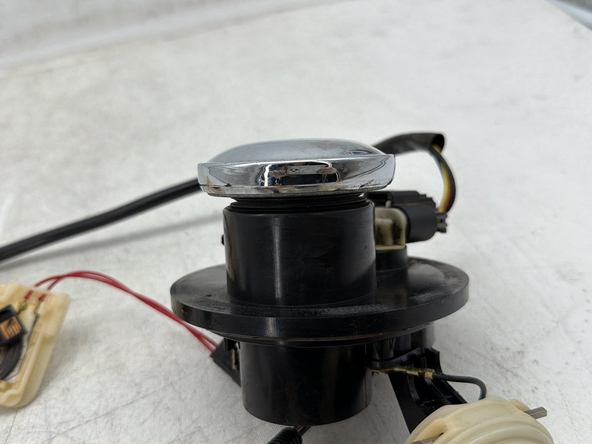 12 Harley Electra Glide Touring Ultra OEM Fuel Pump Gas Gasoline Petrol Sending