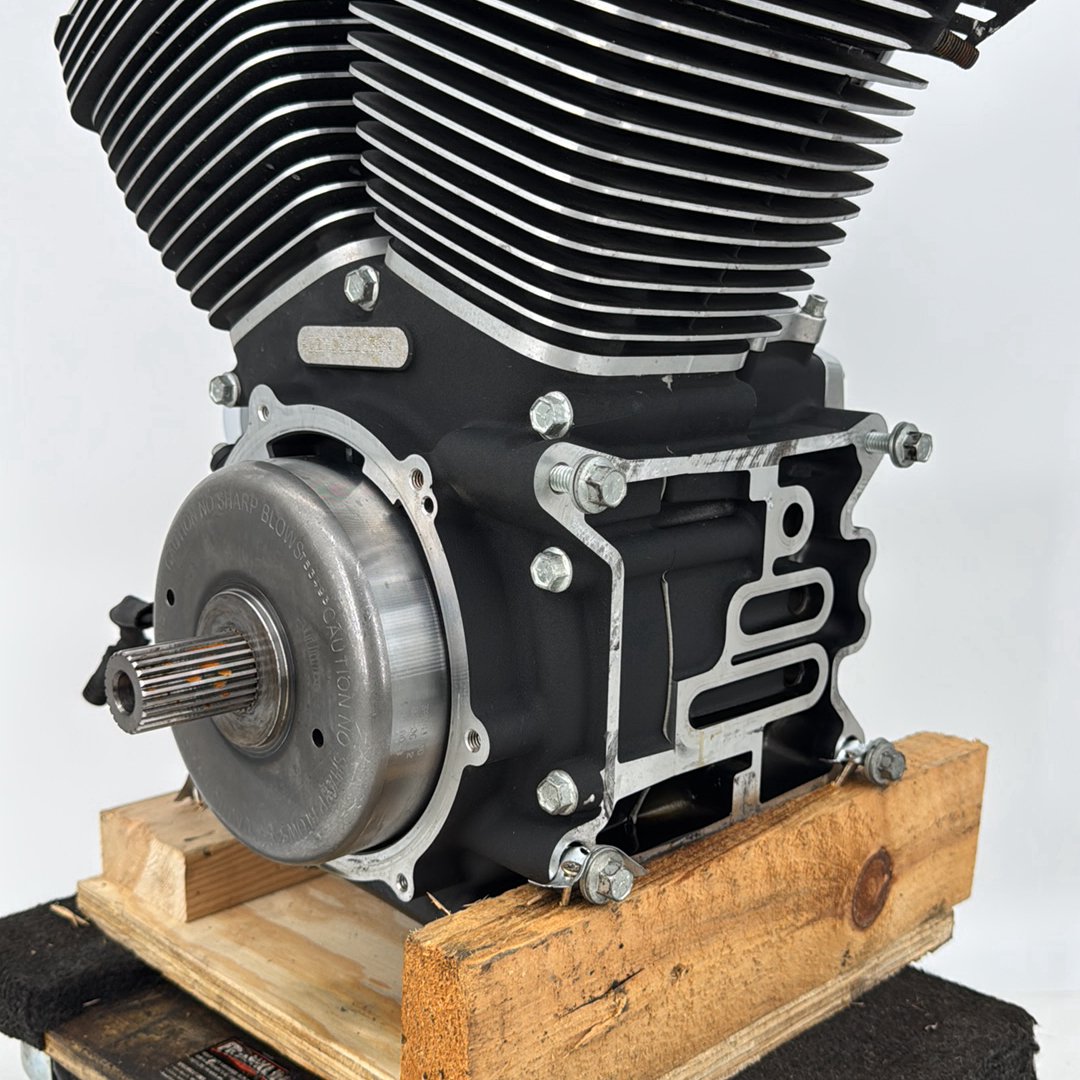 2007 - 2017 Harley-Davidson Dyna Switchback EFI Twin Cam 103 Engine Motor  	19806-12