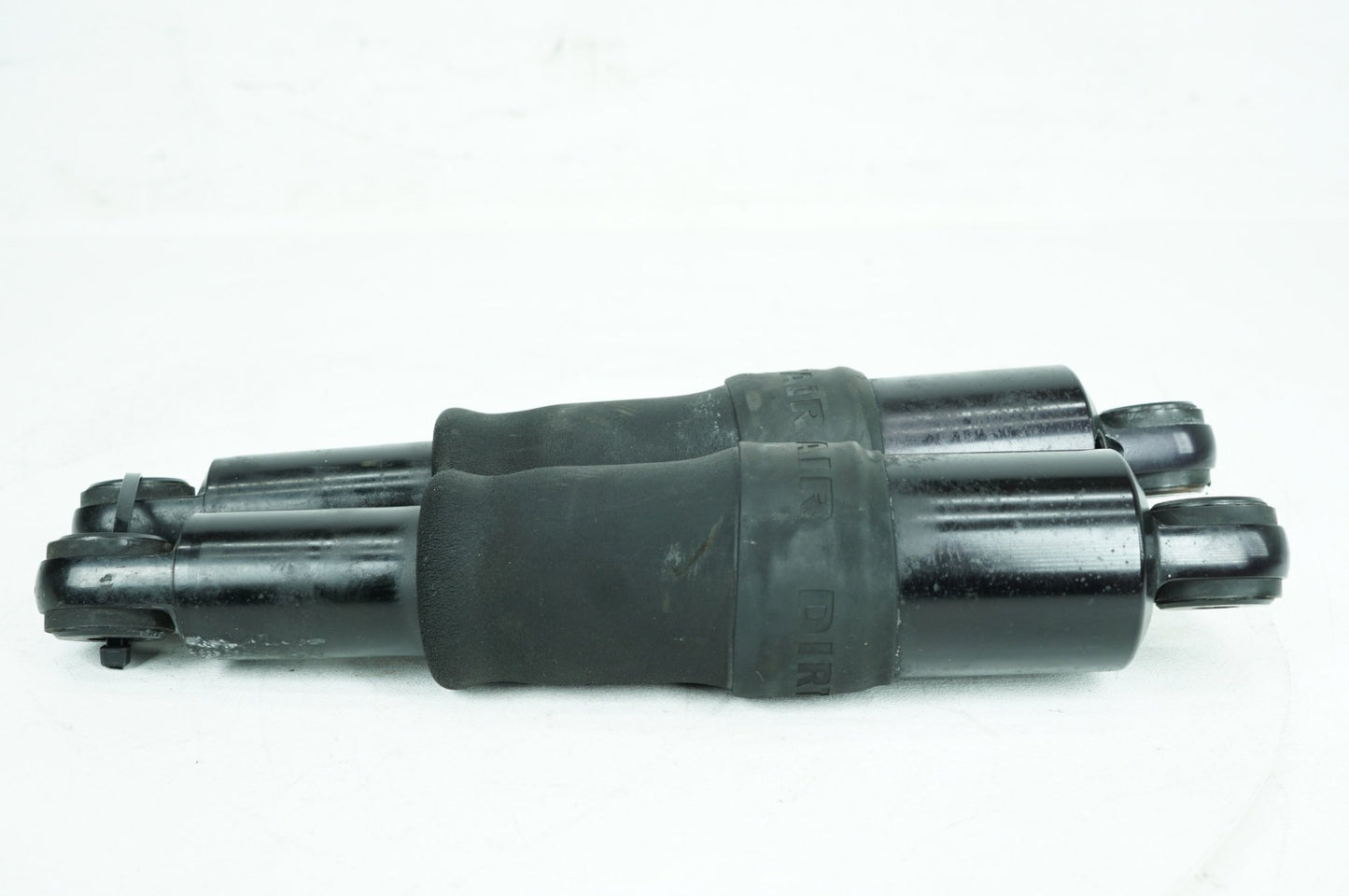 2011 - 2016 Harley-Davidson Touring Road King Classic Rear Left Right Shock Absorbers DA-SRD747-PR