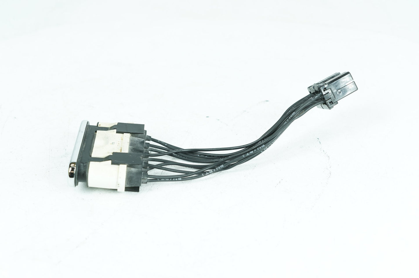 1999 - 2006 Harley-Davidson Touring Electra Glide Classic Dash Indicator Lamp Wire Plug In 68789-96A