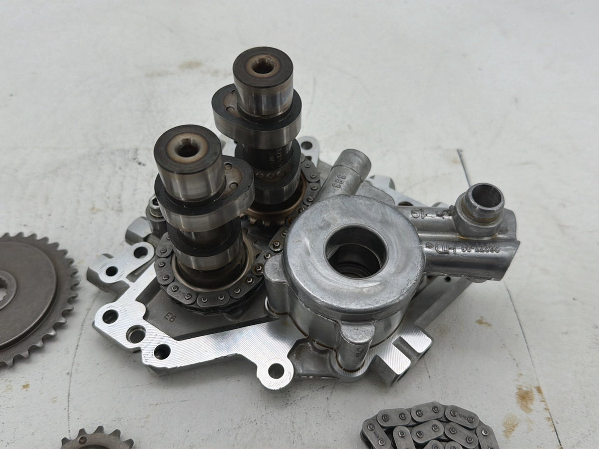 2014 Harley Street Glide Touring FLHXS OEM Twin Cam Cam Support Camshaft Plate 25358-06