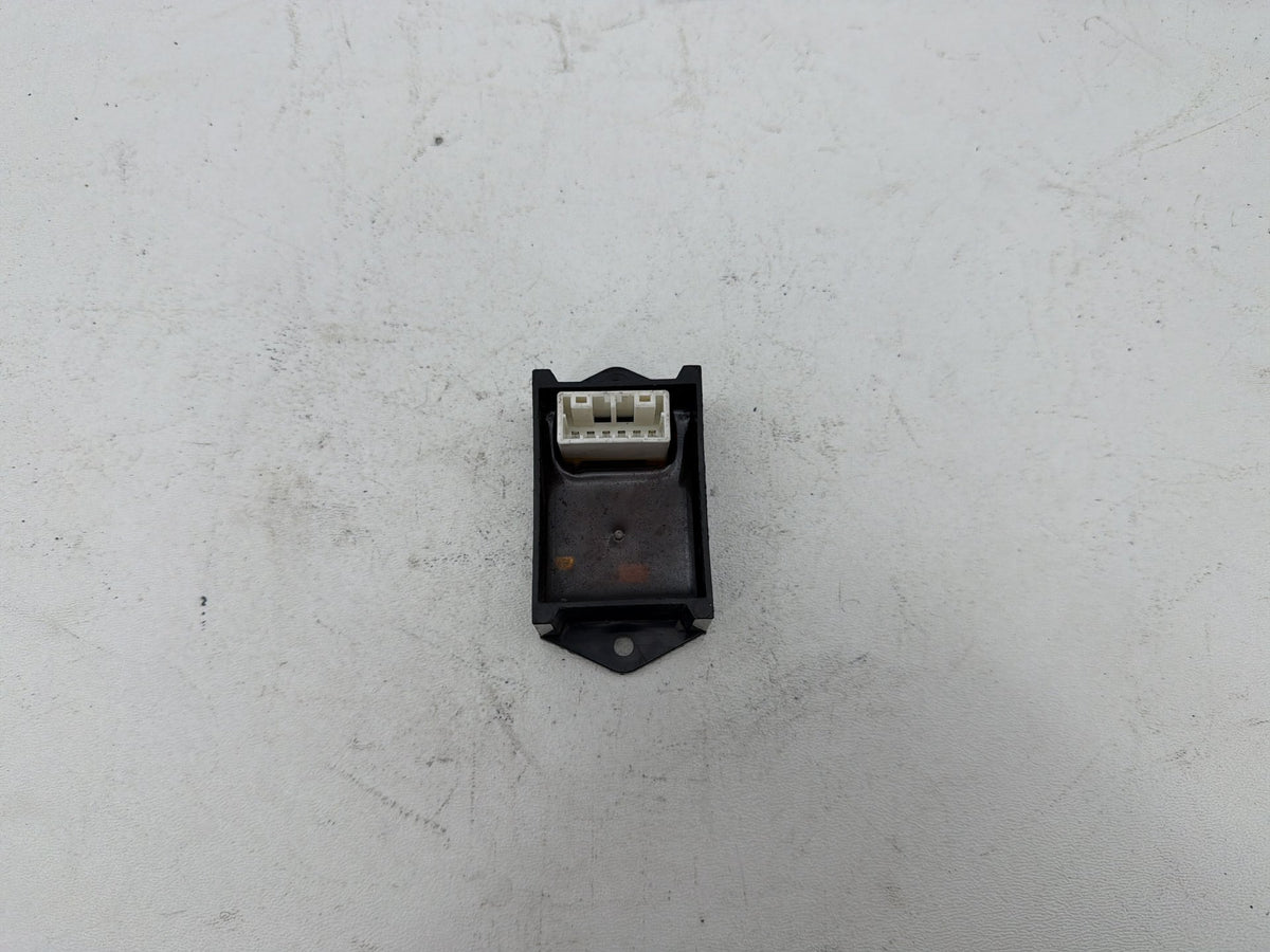 2003 Harley Electra Touring Ultra OEM Fuel Gas Pump Sensor Relay Module 68620-96