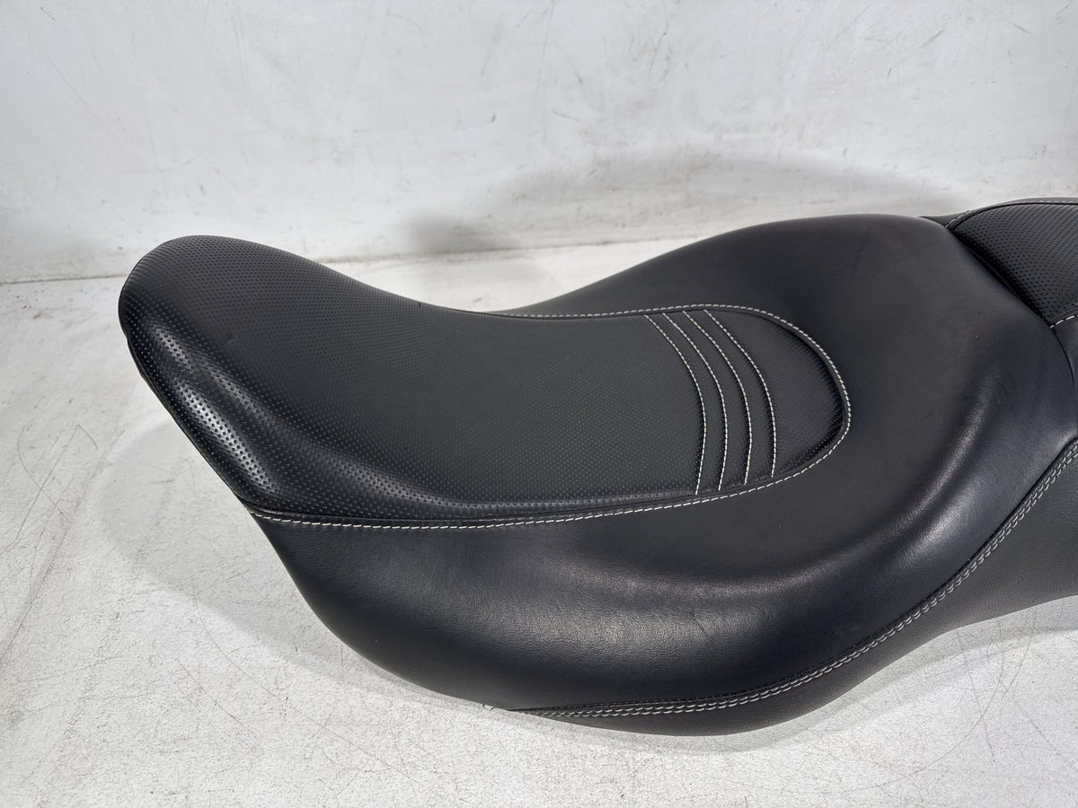 2012 Harley Street Glide Touring FLHX OEM Passenger Rider Driver Seat Saddle