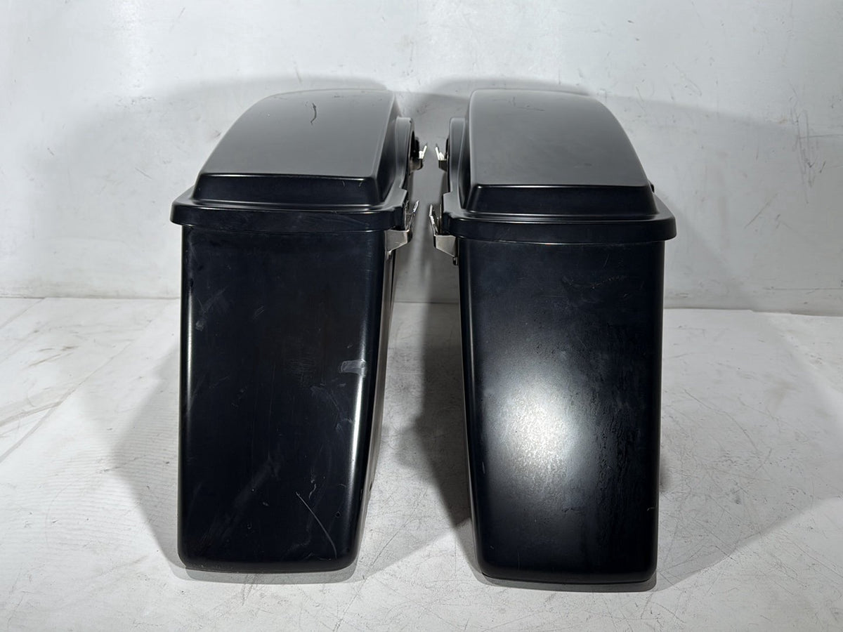 2011 Harley Road Glide Touring FLTRX OEM Left Right Saddlebags Luggage NOKey