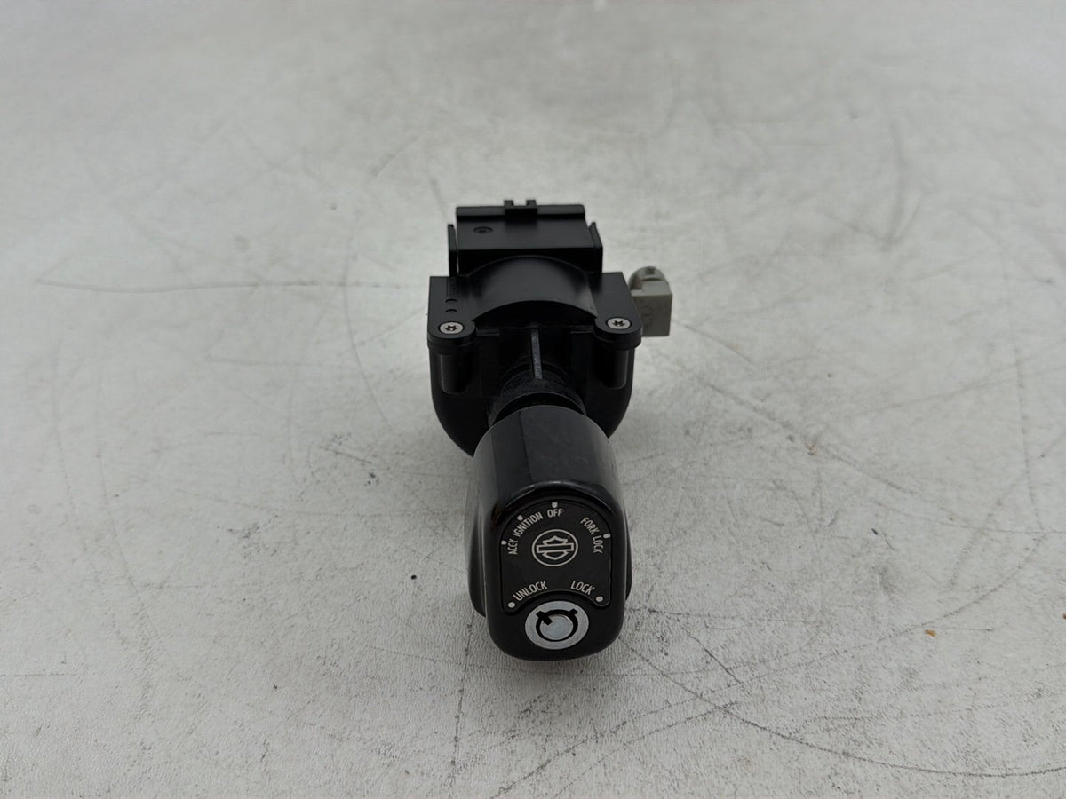 2018 Harley Road Glide Touring FLTRXS OEM Ignition Switch Cylinder Barrel Lockset NOKey