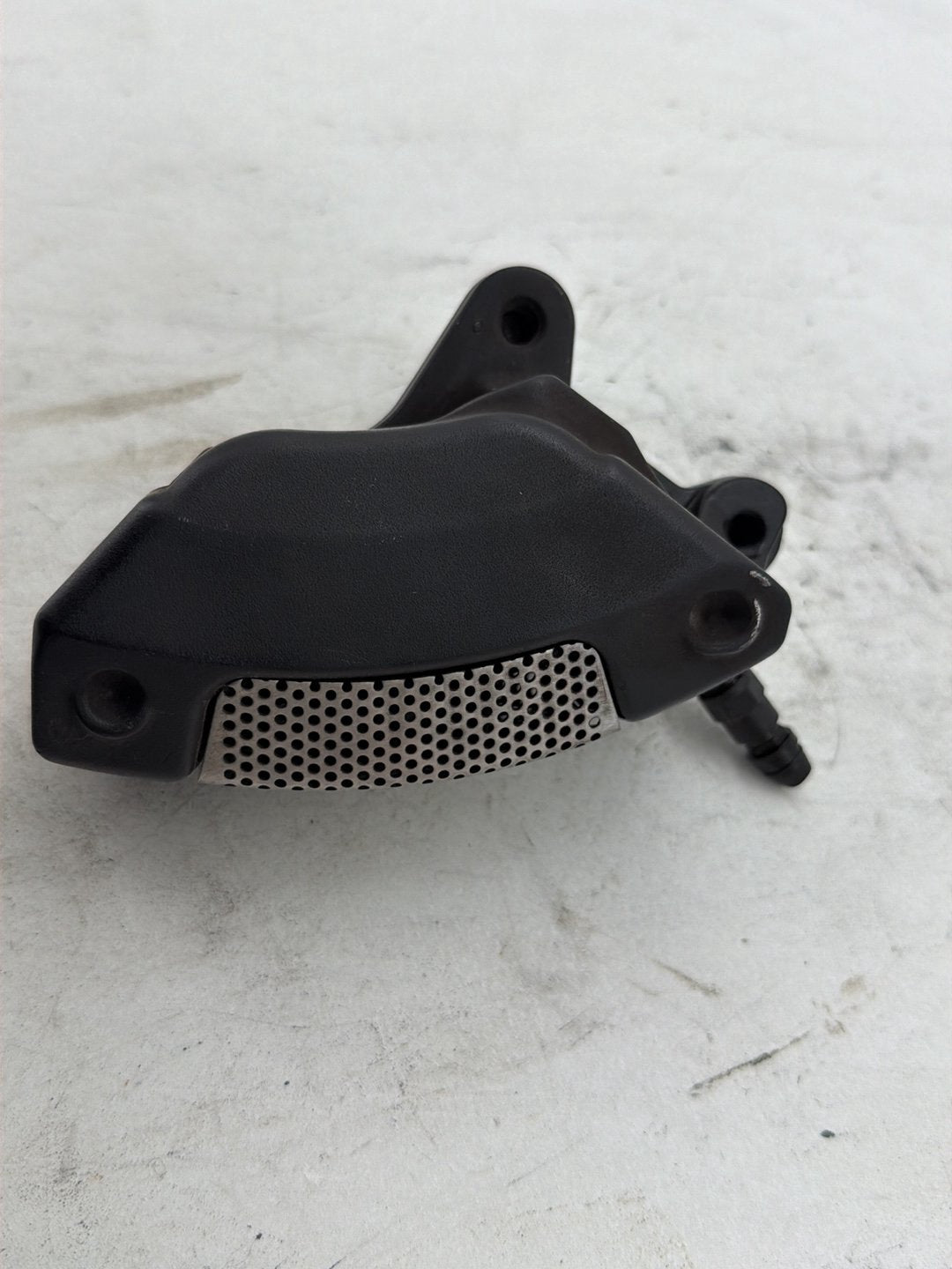 2011 Harley Road Glide Touring FLTRX OEM Front Right 1 Brake Caliper
