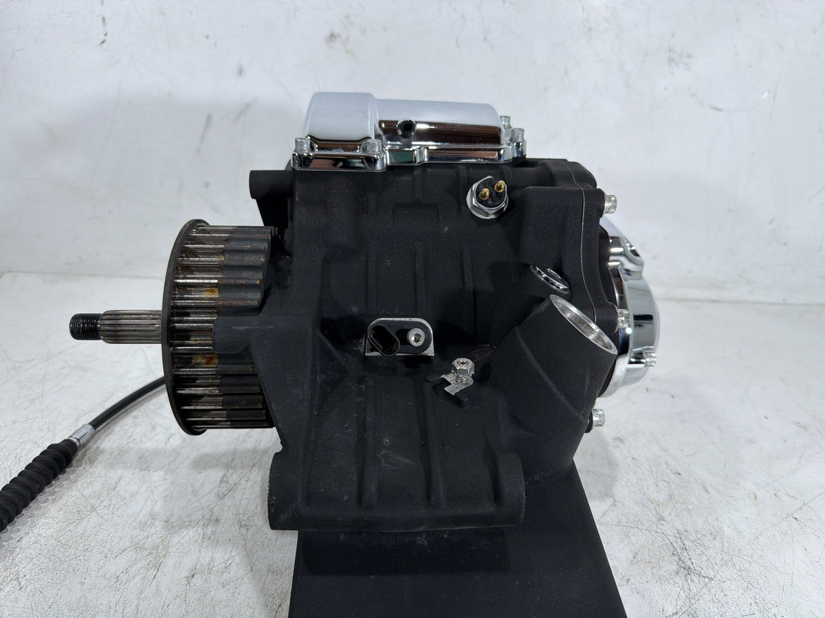 2010 Harley Street Glide Touring FLHX OEM 6 Speed Transmission Gearbox 22K