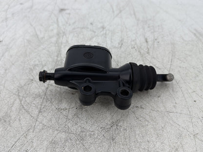 2016 Harley Road King Touring FLHR OEM Rear Brake Master Cylinder Reservoir