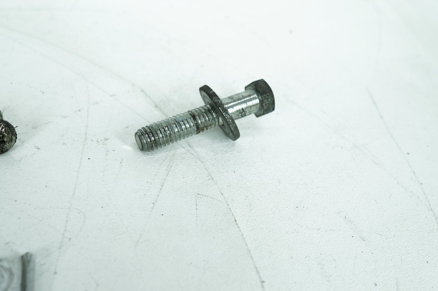 1999 - 2006 Harley-Davidson Touring Electra Ultra Hardware Bolts Nuts & Brackets