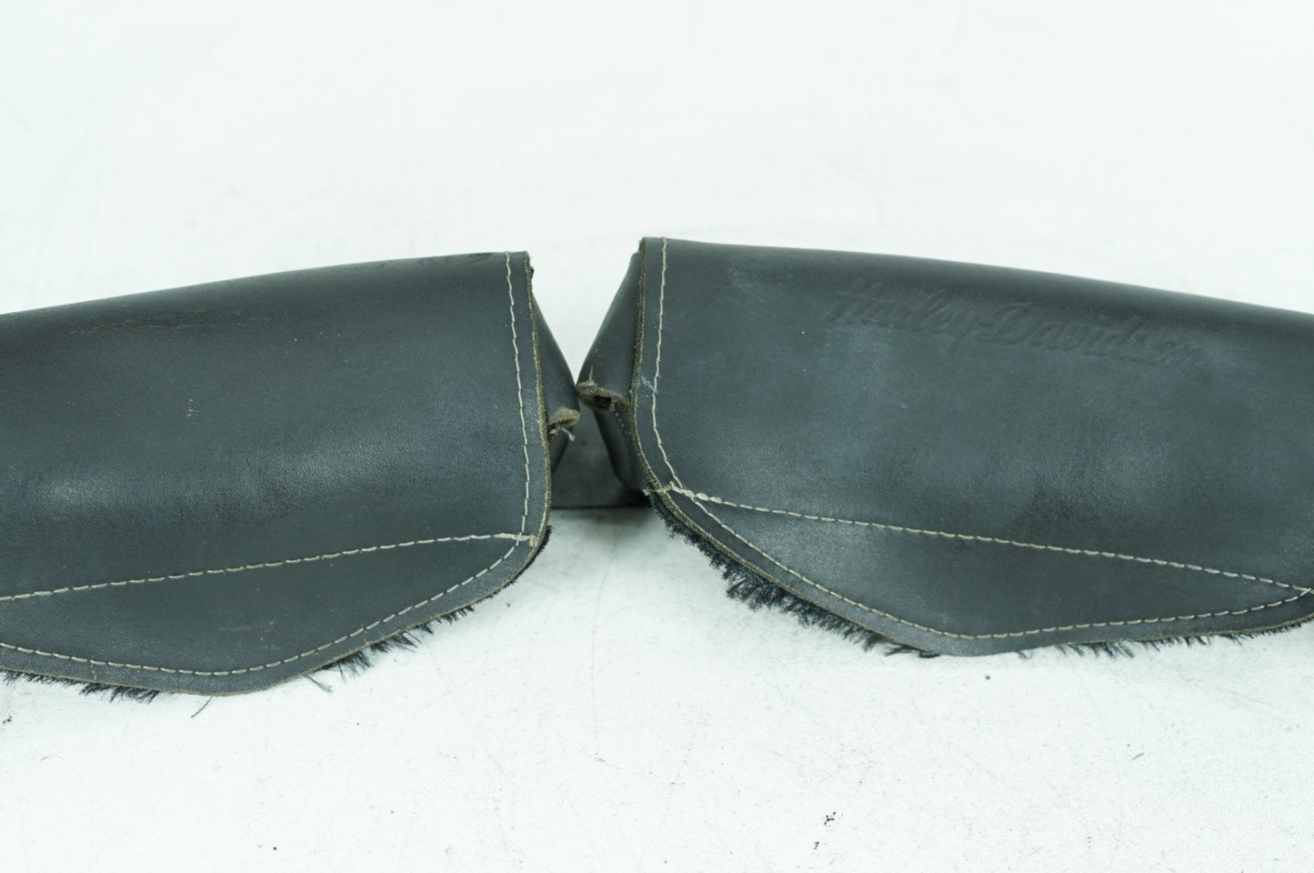 1999 - 2006 Harley-Davidson Touring Electra Glide Classic Front Onboard Tool Bag Leather Storage Pouch bag