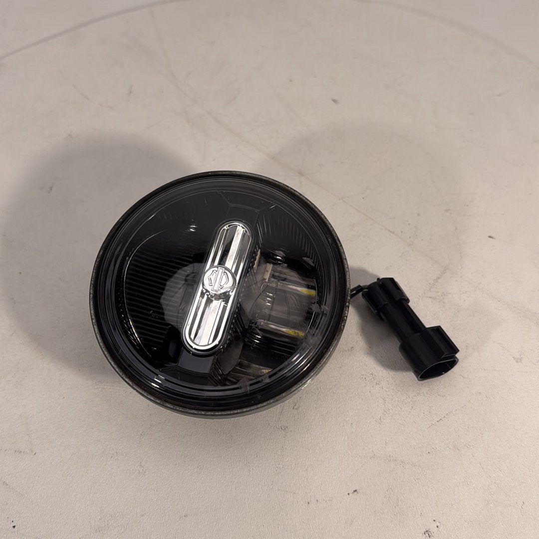 2017 - 2026 Harley-Davidson Softail Heritage Classic 114 Front Auxiliary Aux 1 Fog Passing Light 68000239