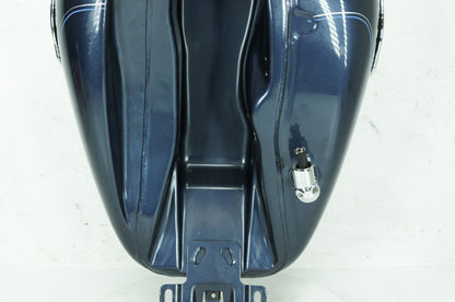2007 - 2012 Harley-Davidson Touring Electra Glide Ultra Fuel Gas Tank Gasoline Reservoir  	61356-08