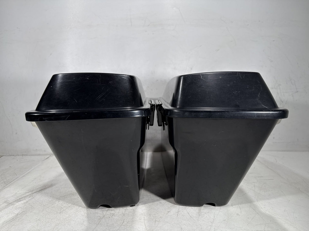 2013 Harley Street Glide Touring FLHX OEM Left Right Saddlebags Luggage NOKey