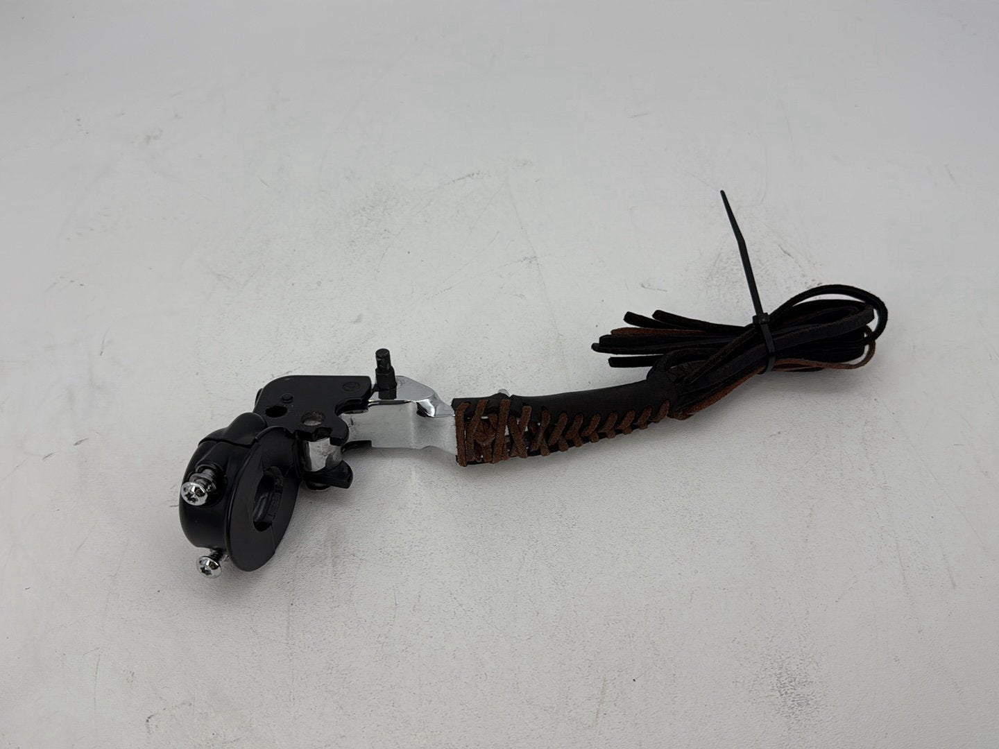 2004 Harley Softail FLSTC Heritage Classic OEM Front Left Hand Clutch Control Lever