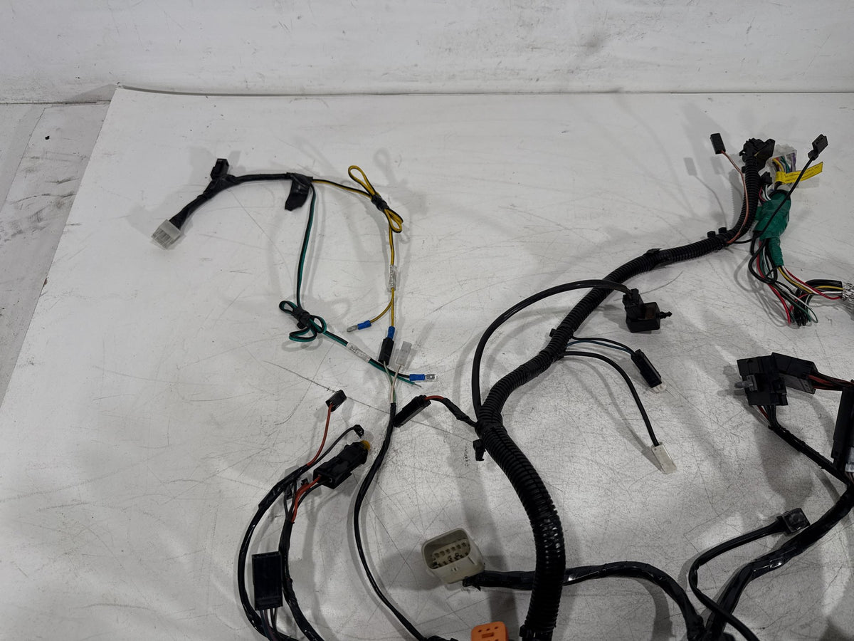 2013 Harley Street Glide Touring OEM Front Sub Wiring Harness Loom Interconnect