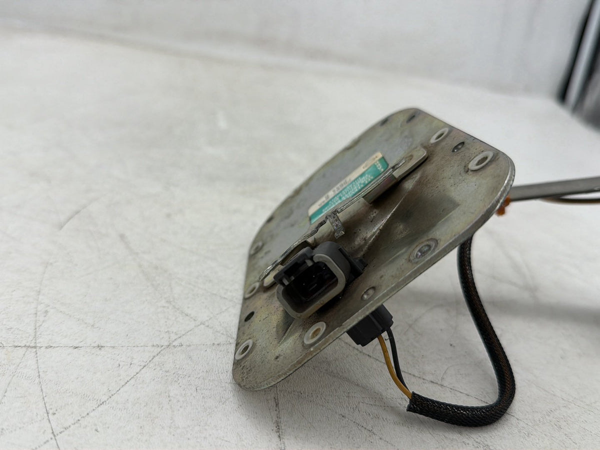 2005 Harley Softail Fat Boy FLSTF OEM Fuel Pump Gas Gasoline Petrol Sending CARB