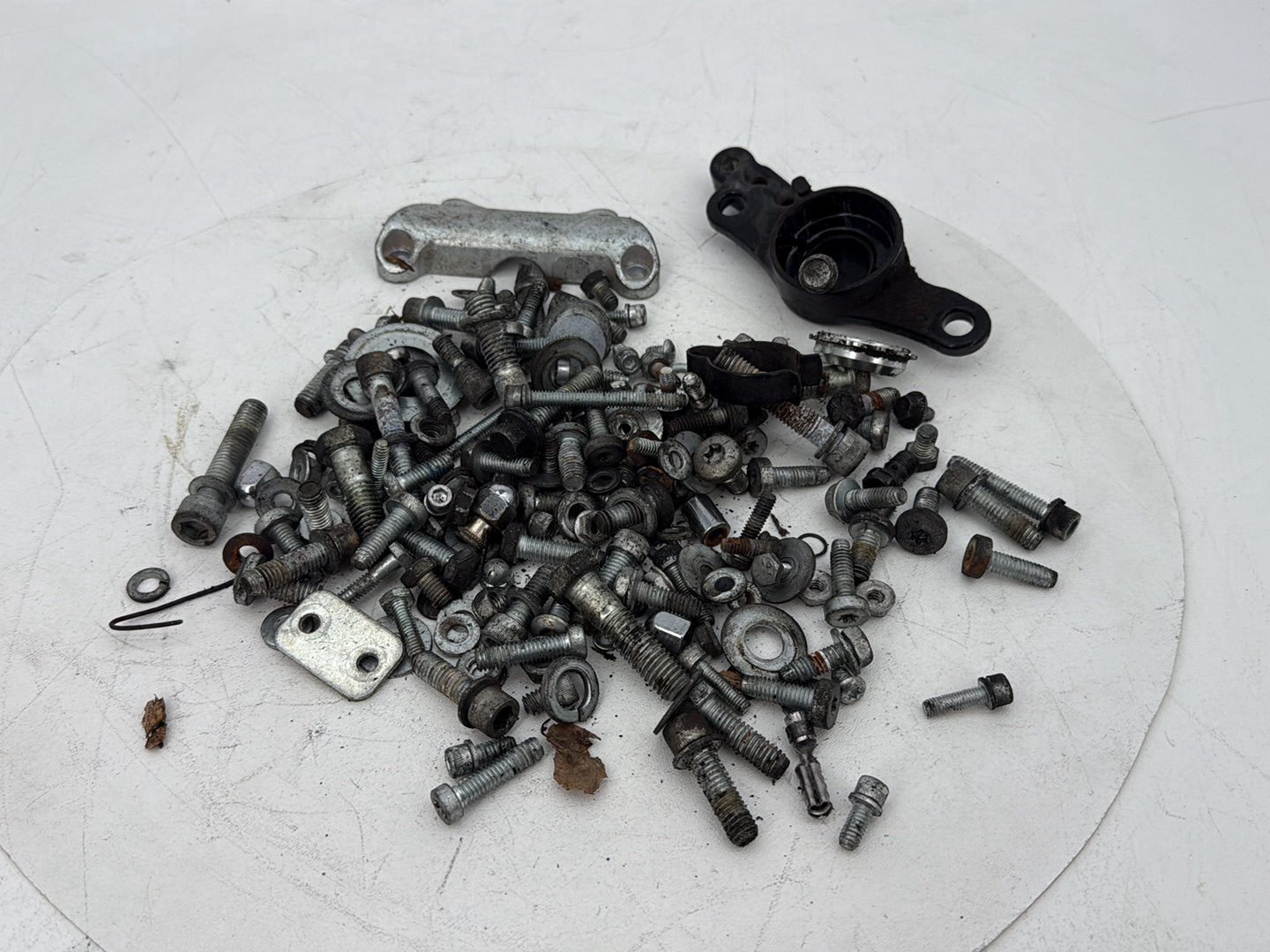 2008 - 2016 Harley-Davidson Touring Electra Glide Ultra Hardware Bolts Nuts & Brackets