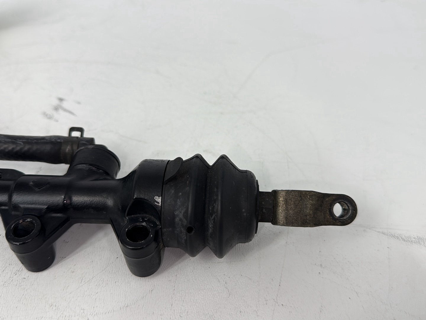 2005 Harley Sportster XL883C 883 Custom OEM Rear Brake Master Cylinder Bottle Brake Line