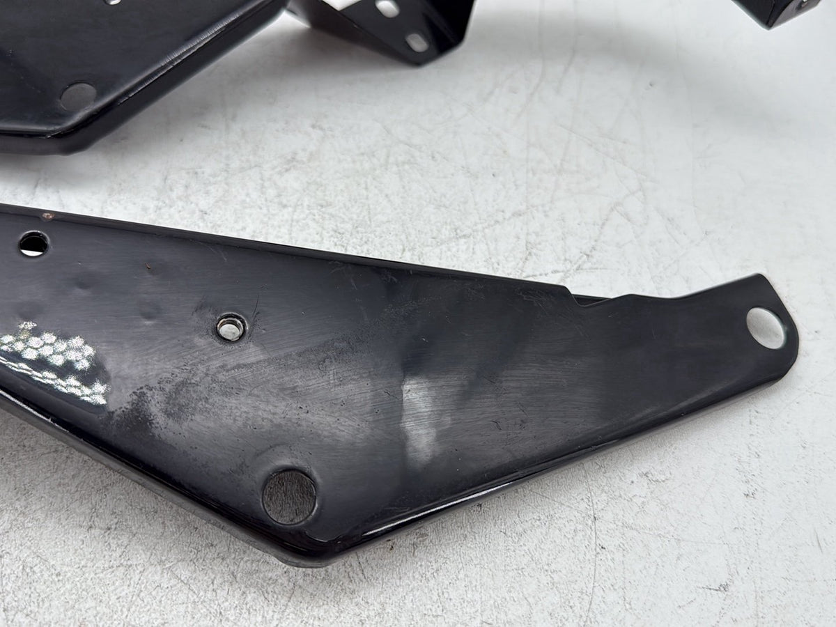 2000 Harley Electra Glide Touring Ultra OEM Right Left Fairing Support Brackets