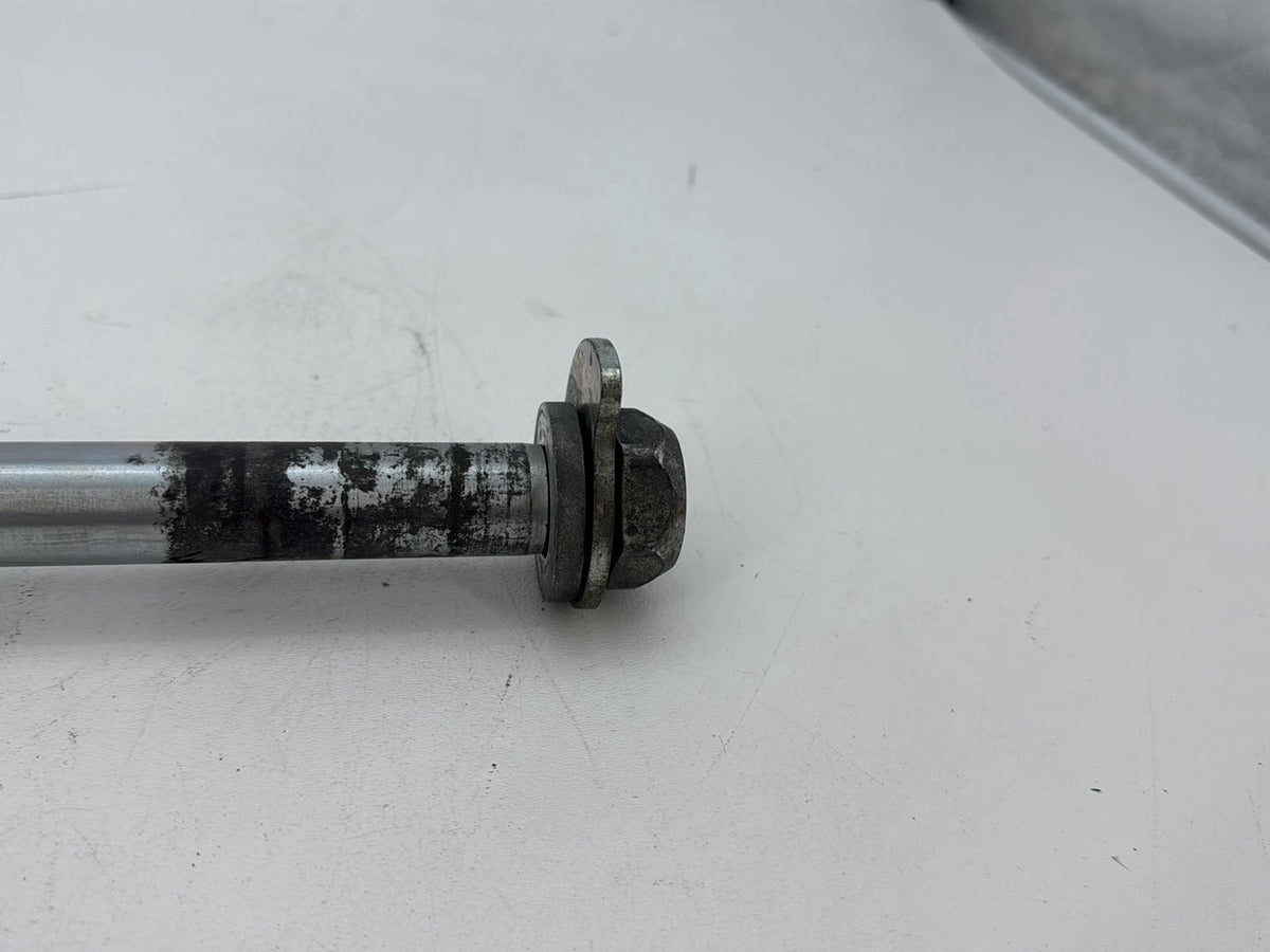 2014 Harley Electra Glide Touring CVO Screamin Eagle Rear Wheel Axle Bolt Shaft