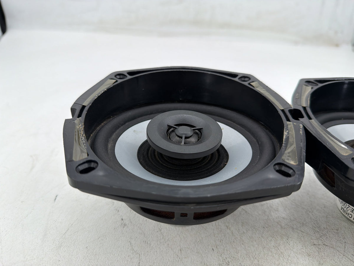 2007 Harley Electra Glide Touring CVO Eagle OEM Left Right Sound Audio Speakers