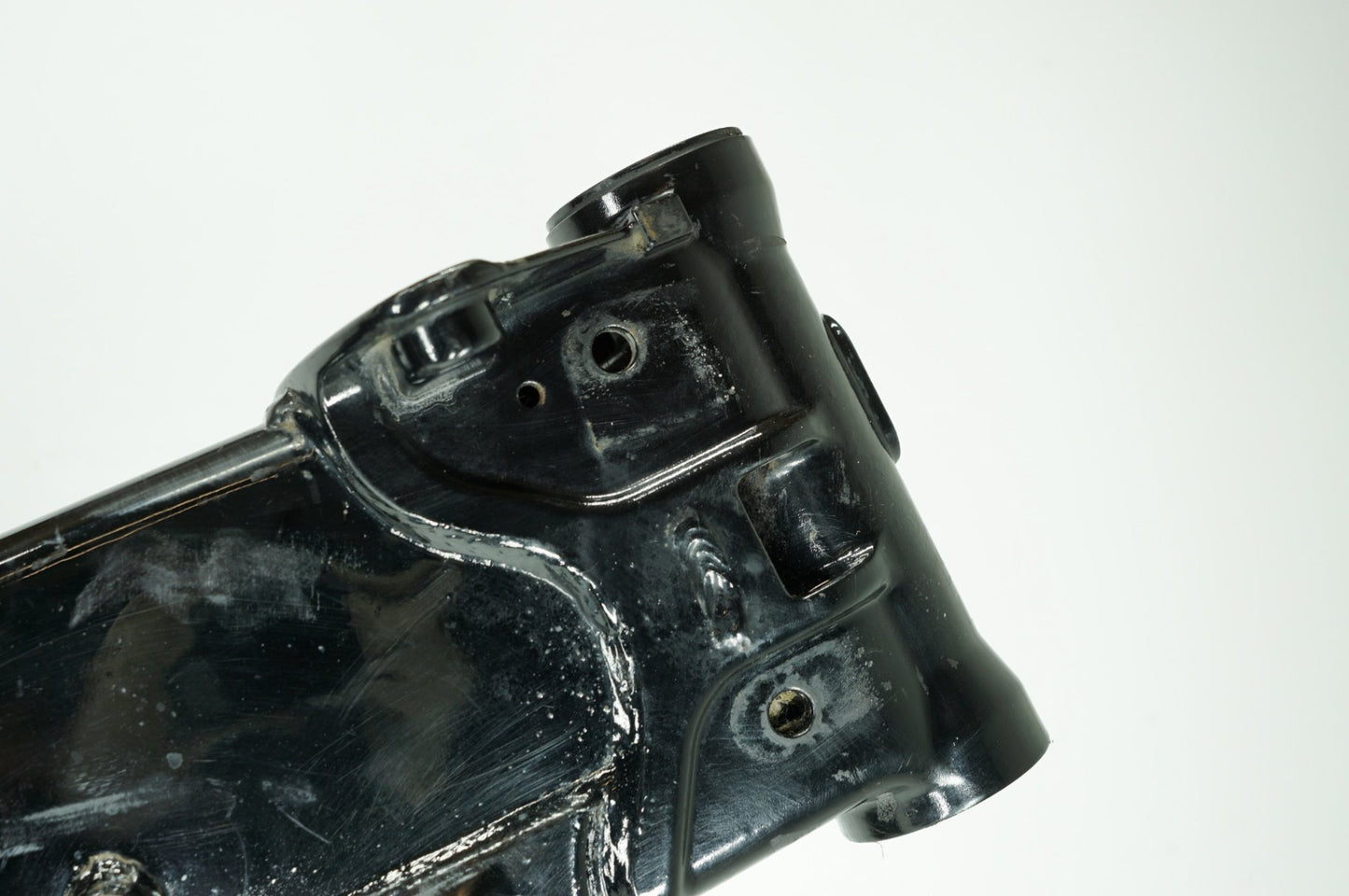 2008 - 2016 Harley-Davidson Touring Road Glide Ultra Body Main Frame Chassis SLVG 47900-11BHP
