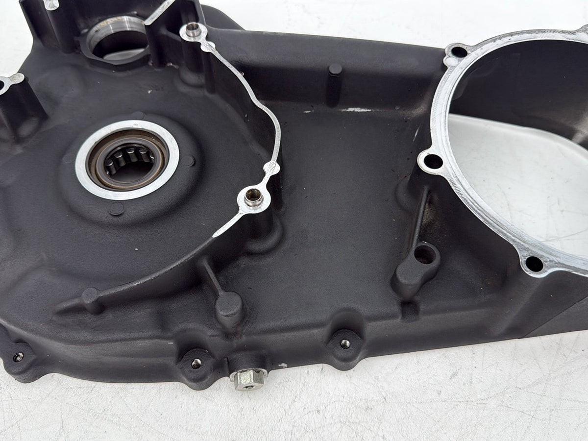 2015 Harley Touring FLHXS Street Glide OEM Inner Primary Clutch Cover 60677-07A