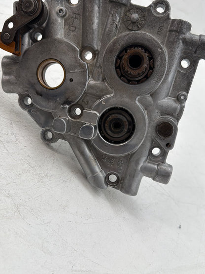 2006 Harley Touring FLHTCI Electra Glide Classic OEM Engine Motor Cam Support Camshaft Plate