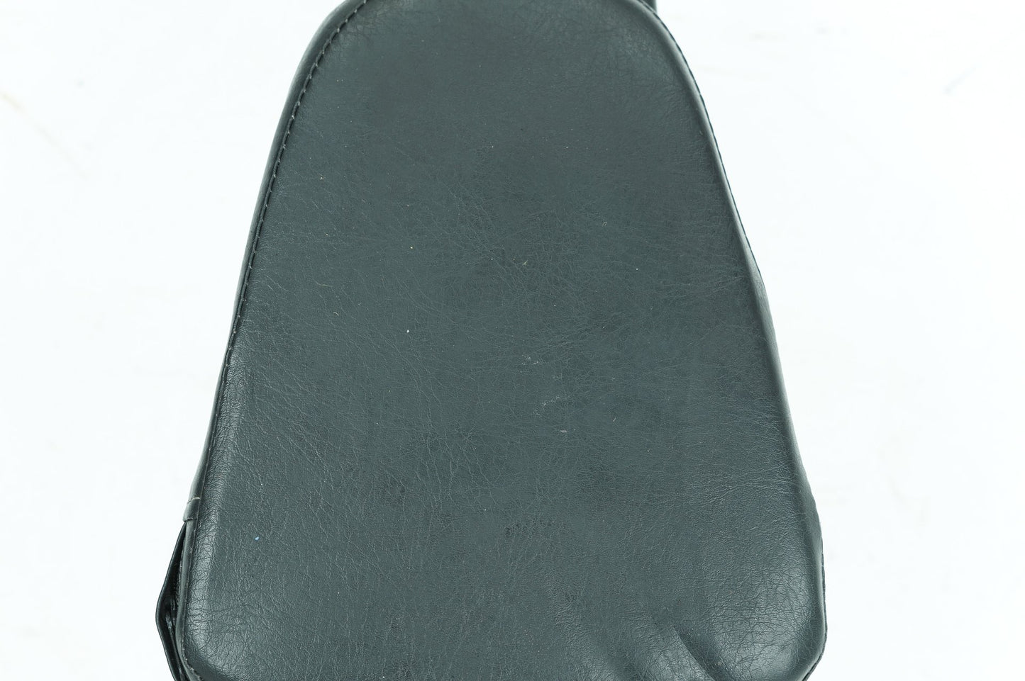 2007 - 2017 Harley-Davidson Dyna Street Bob Rear Sissy Bar w/ Backrest Cushion Pad  	51788-10