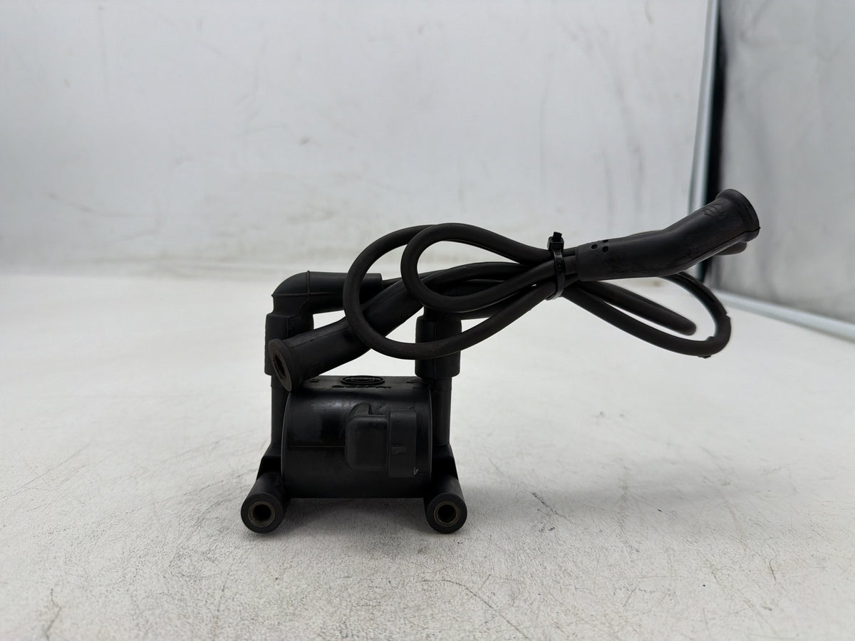 2010 Harley Street Glide Touring FLHX OEM Ignition Coil Spark Plugs Cable