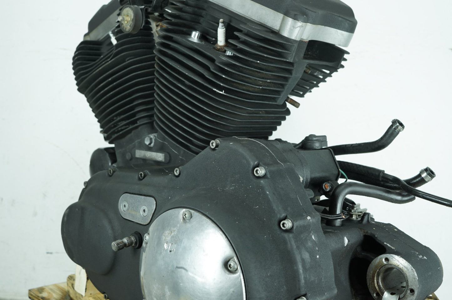 2009 - 2016 Harley-Davidson Sportster Iron EFI 883 Engine Motor Transmission 19519-13B