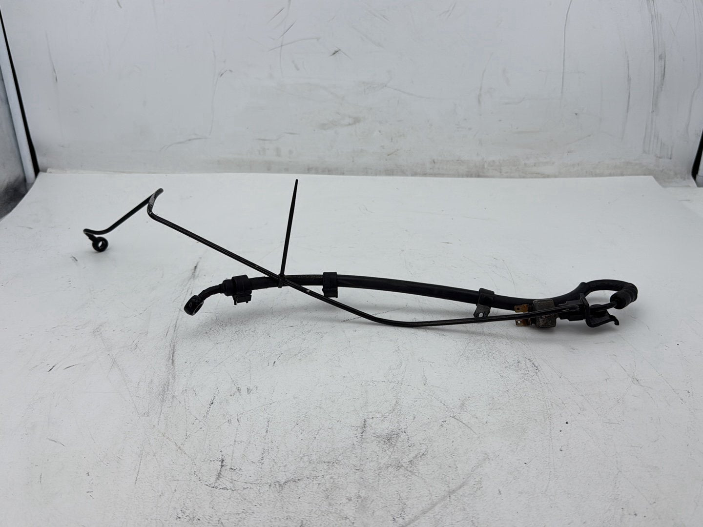 2003 Harley Electra Glide Touring Ultra FLHTCUI OEM Rear Brake Hose Line Pipe