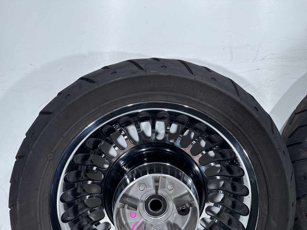 2011 Harley Electra Glide Touring Ultra OEM Front & Rear Wheel Rim Tire 16" 17"